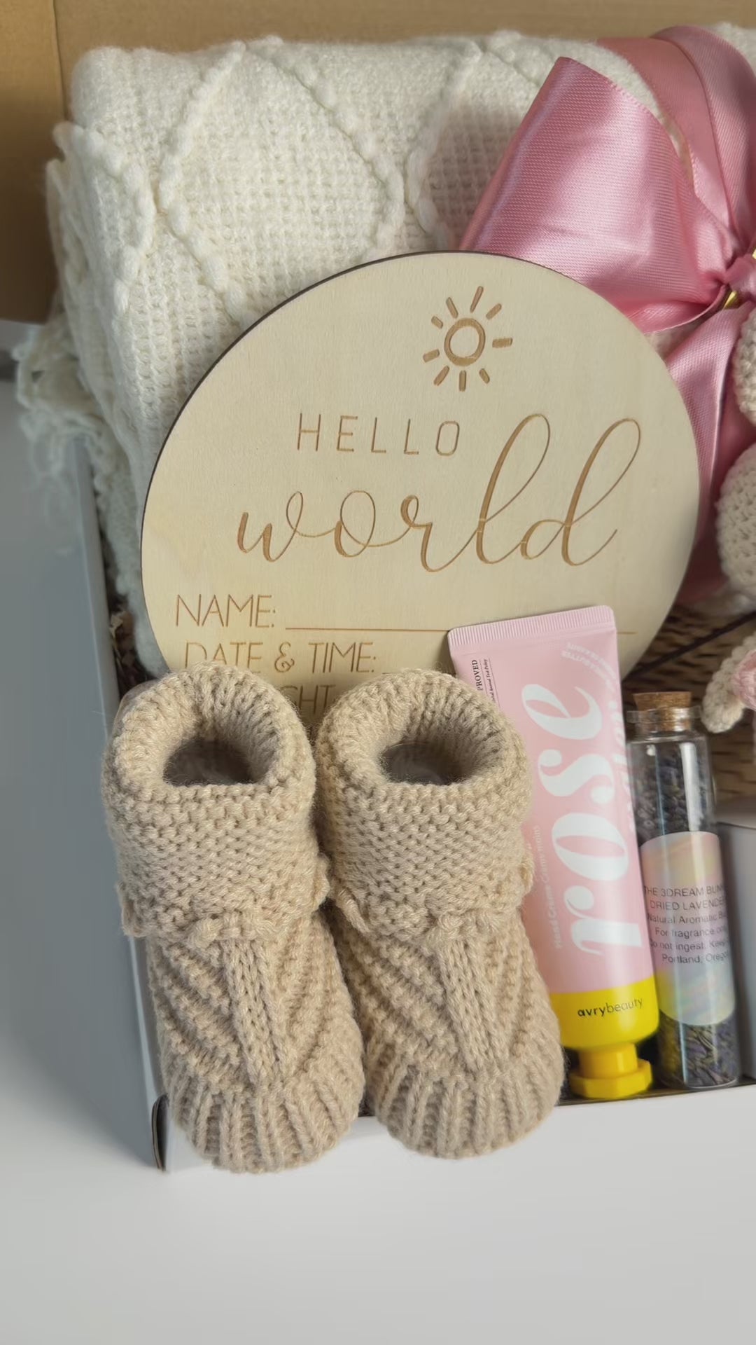 Beautiful Beginnings — Beige Mom & Baby Gift Box